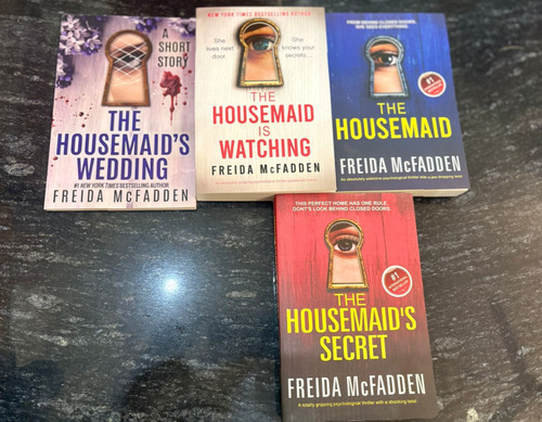 Freida mcfadden book set - 4,