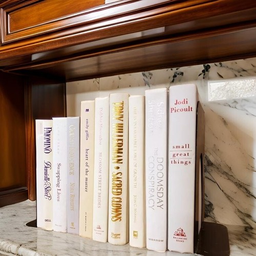 Lot hardcover white - of, 10